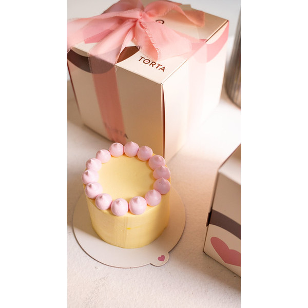 4-Mini torta - puf žuta