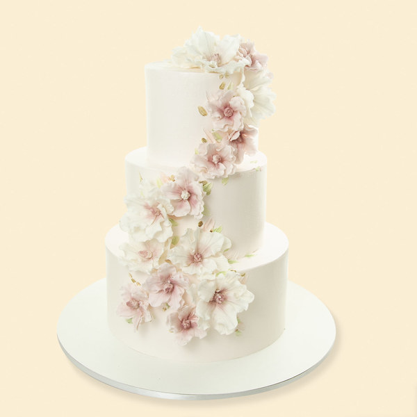 Cvetna roze svadbena torta
