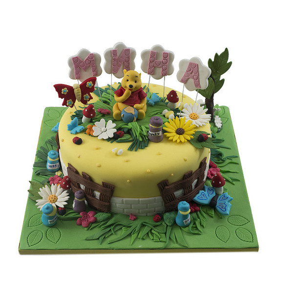 Torta - Vini Pu u cveću